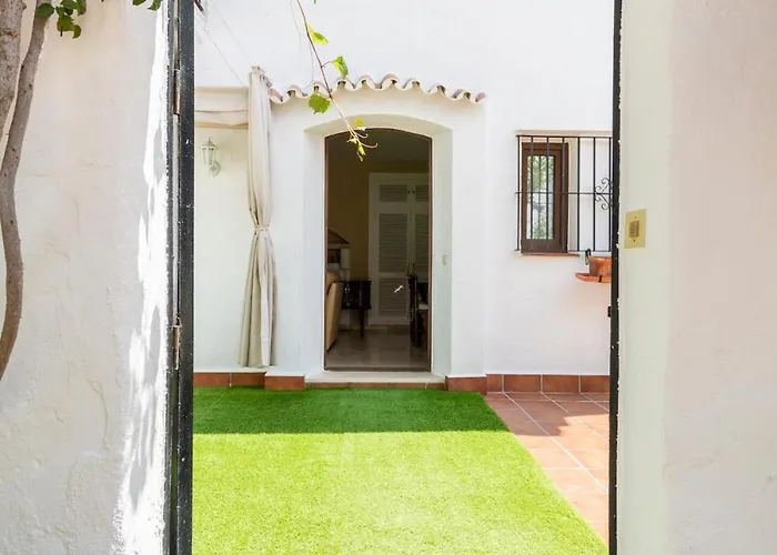 Σπίτι διακοπών Cozy Townhouse Μαρμπέλλα