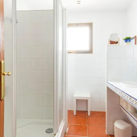 Cozy Townhouse * מארבלה